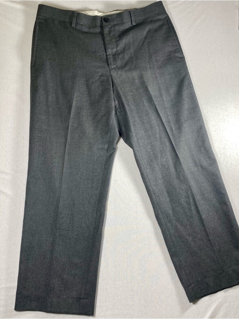 L.L. Bean Men's Classic Fit Wool Dress Pants Gray Straight Leg Size 36